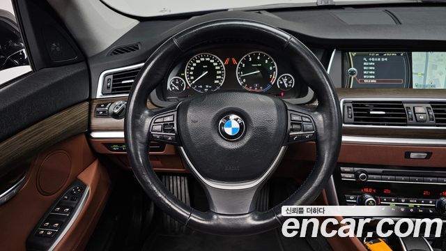BMW Gran Turismo 2011 — photo 13