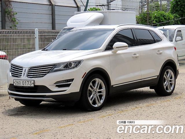 Lincoln MKC 2017 — photo 2