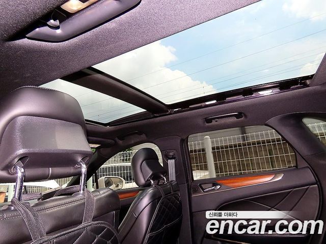 Lincoln MKC 2017 — photo 17