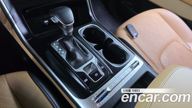 Kia Canival 2022 — photo 12