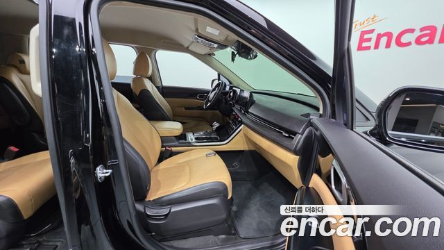 Kia Canival 2022 — photo 13