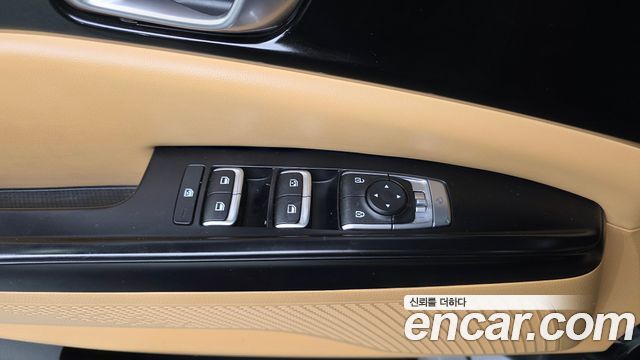 Kia Canival 2022 — photo 17