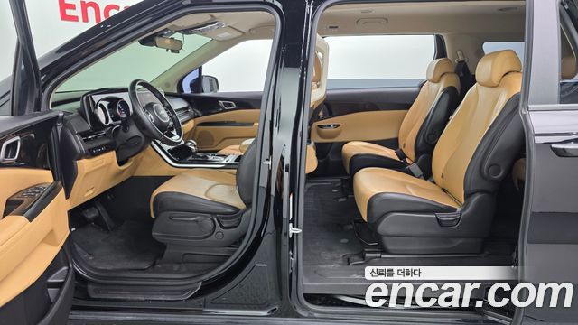 Kia Canival 2022 — photo 25