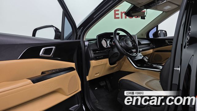 Kia Canival 2022 — photo 16