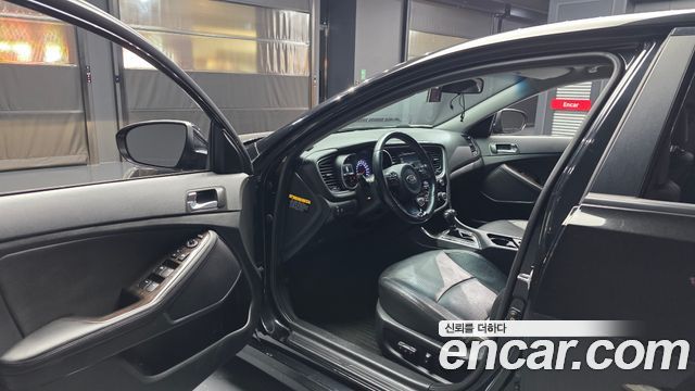 Kia K5 2015 — photo 13