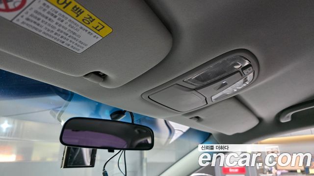 Kia K5 2015 — photo 25