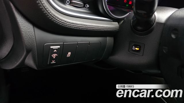 Kia K5 2015 — photo 28