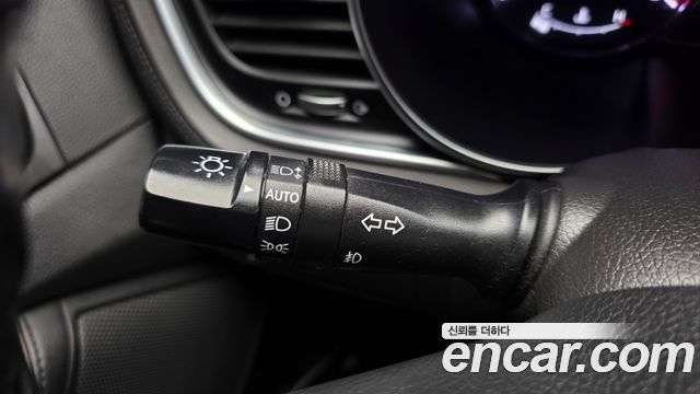Kia K5 2015 — photo 30
