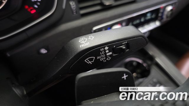 Audi A4 2018 — photo 23