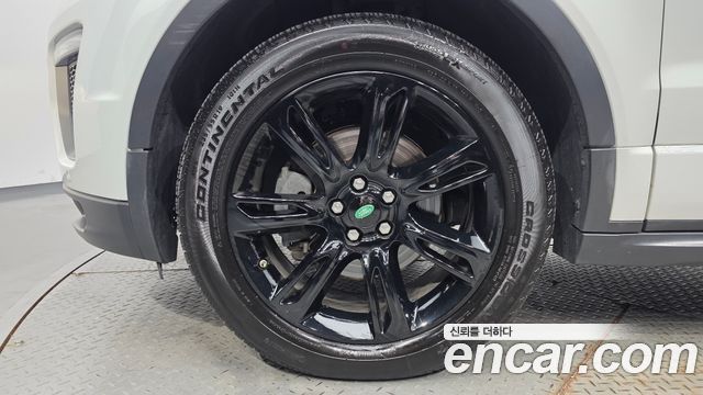 Land Rover Range Rover Evoque 2017 — photo 5