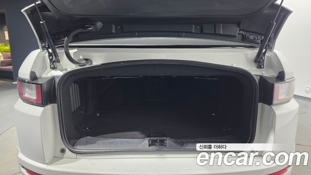 Land Rover Range Rover Evoque 2017 — photo 20