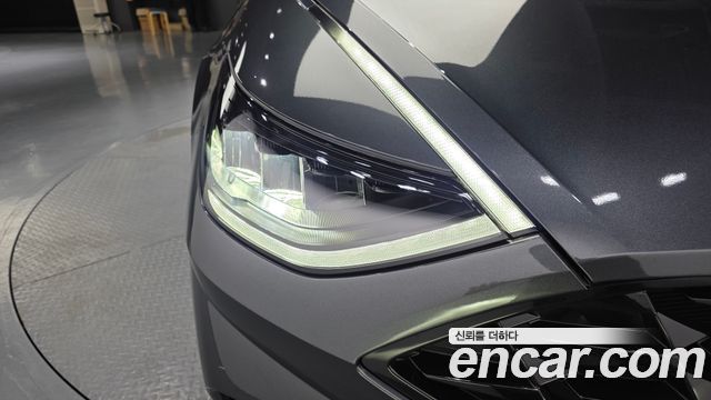 Hyundai Sonata 2022 — photo 8