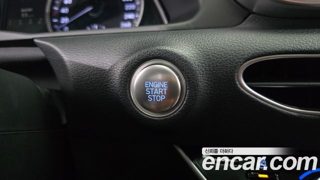 Hyundai Sonata 2022 — photo 29