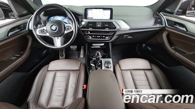 BMW X3 2018 — photo 10