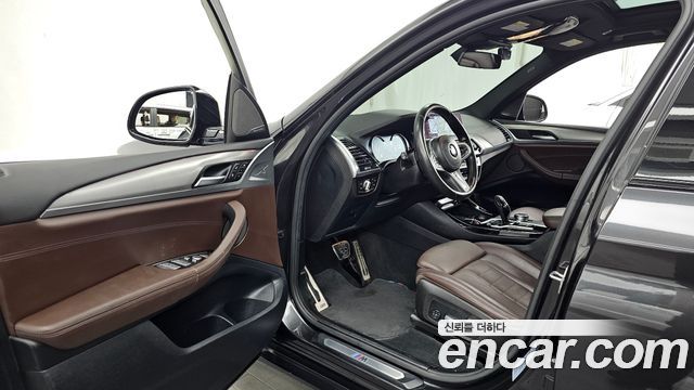 BMW X3 2018 — photo 13