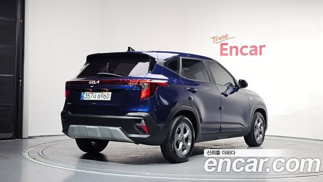Kia Seltos 2023 — photo 2