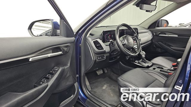 Kia Seltos 2023 — photo 13
