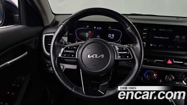 Kia Seltos 2023 — photo 19