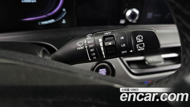Kia Seltos 2023 — photo 28