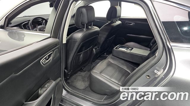Renault Korea SM6 2017 — photo 11