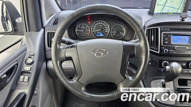 Hyundai Starex 2019 — photo 19