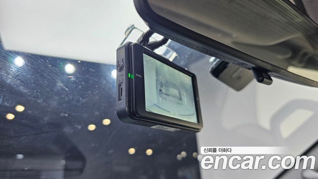 Hyundai Starex 2019 — photo 28