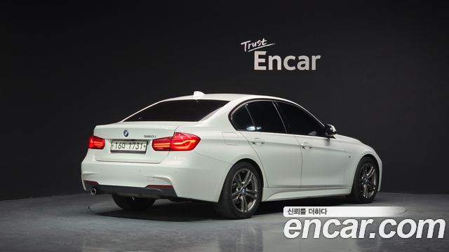 BMW 3-Series 2018 — photo 2