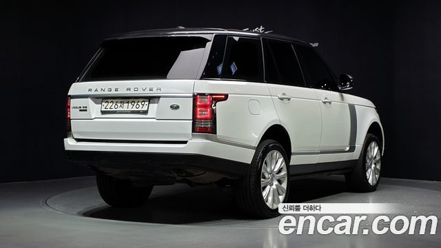 Land Rover Range Rover 2016 — photo 2