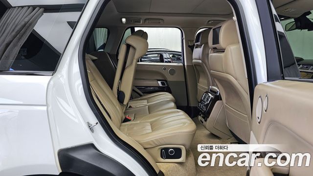 Land Rover Range Rover 2016 — photo 12