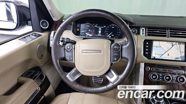 Land Rover Range Rover 2016 — photo 13