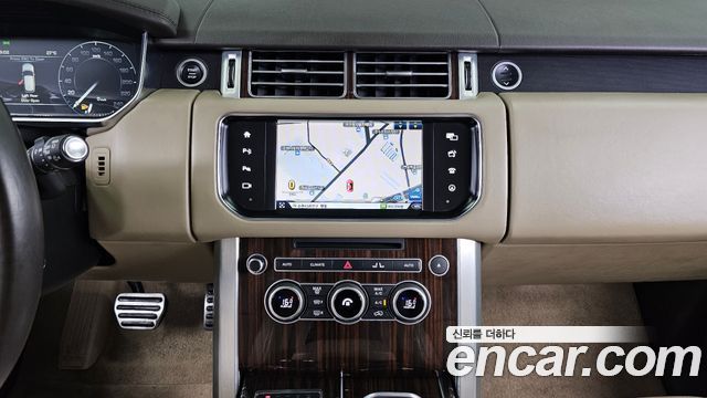 Land Rover Range Rover 2016 — photo 14