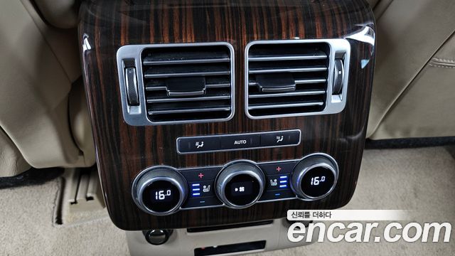 Land Rover Range Rover 2016 — photo 19
