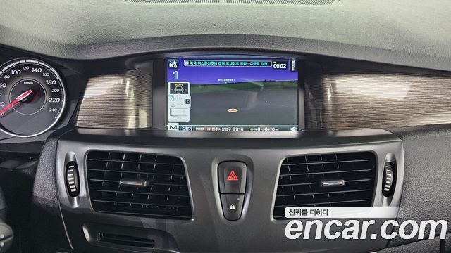 Renault Korea SM5  2014 — photo 16