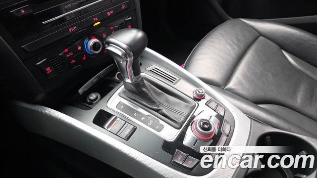 Audi Q5 2014 — photo 9