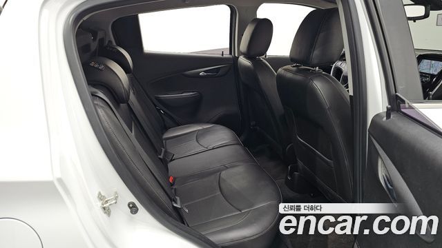 Chevrolet Korea Spark 2016 — photo 18