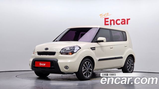 Kia Soul 2010 — photo 1