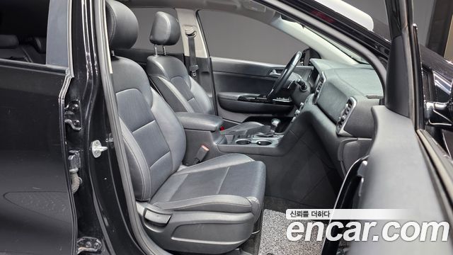 Kia Sportage 2016 — photo 11
