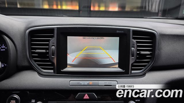 Kia Sportage 2016 — photo 15