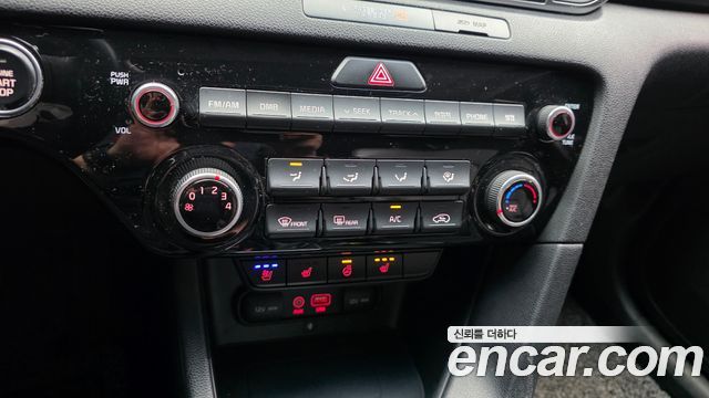 Kia Sportage 2016 — photo 16