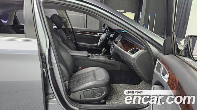 Hyundai Genesis 2015 — photo 12