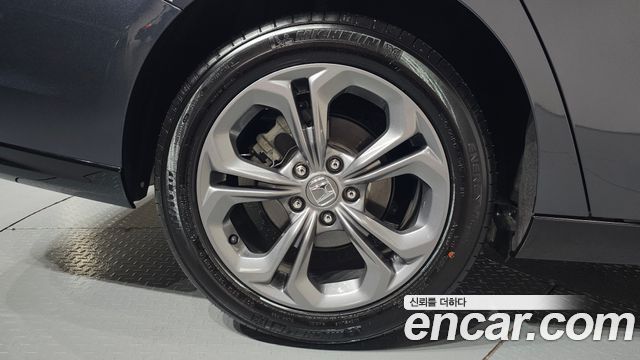 Honda Accord 2025 — photo 7
