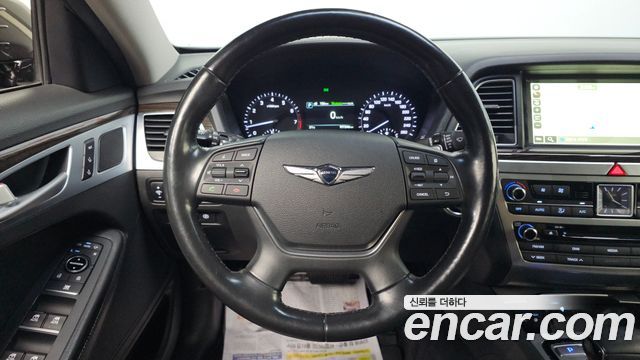 Genesis G80 2017 — photo 15