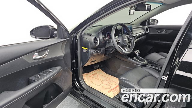 Kia K3 2019 — photo 10