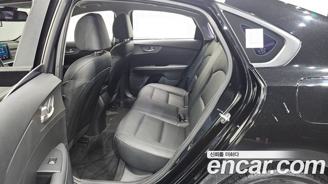 Kia K3 2019 — photo 11