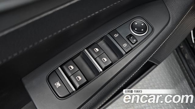 Kia K3 2019 — photo 12