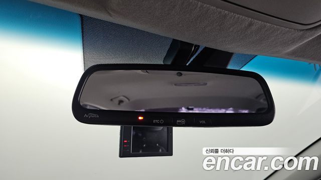 Kia K3 2019 — photo 15
