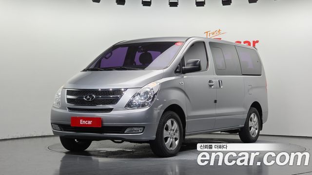 Hyundai Starex 2016 — photo 1