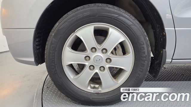 Hyundai Starex 2016 — photo 5