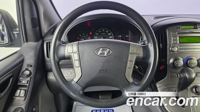 Hyundai Starex 2016 — photo 20