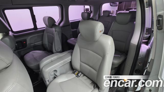 Hyundai Starex 2016 — photo 22